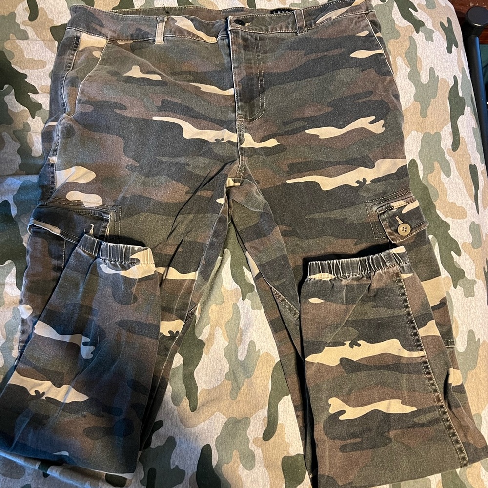 Empyre Cargo Camouflage Mens Jogger Pants Size 34